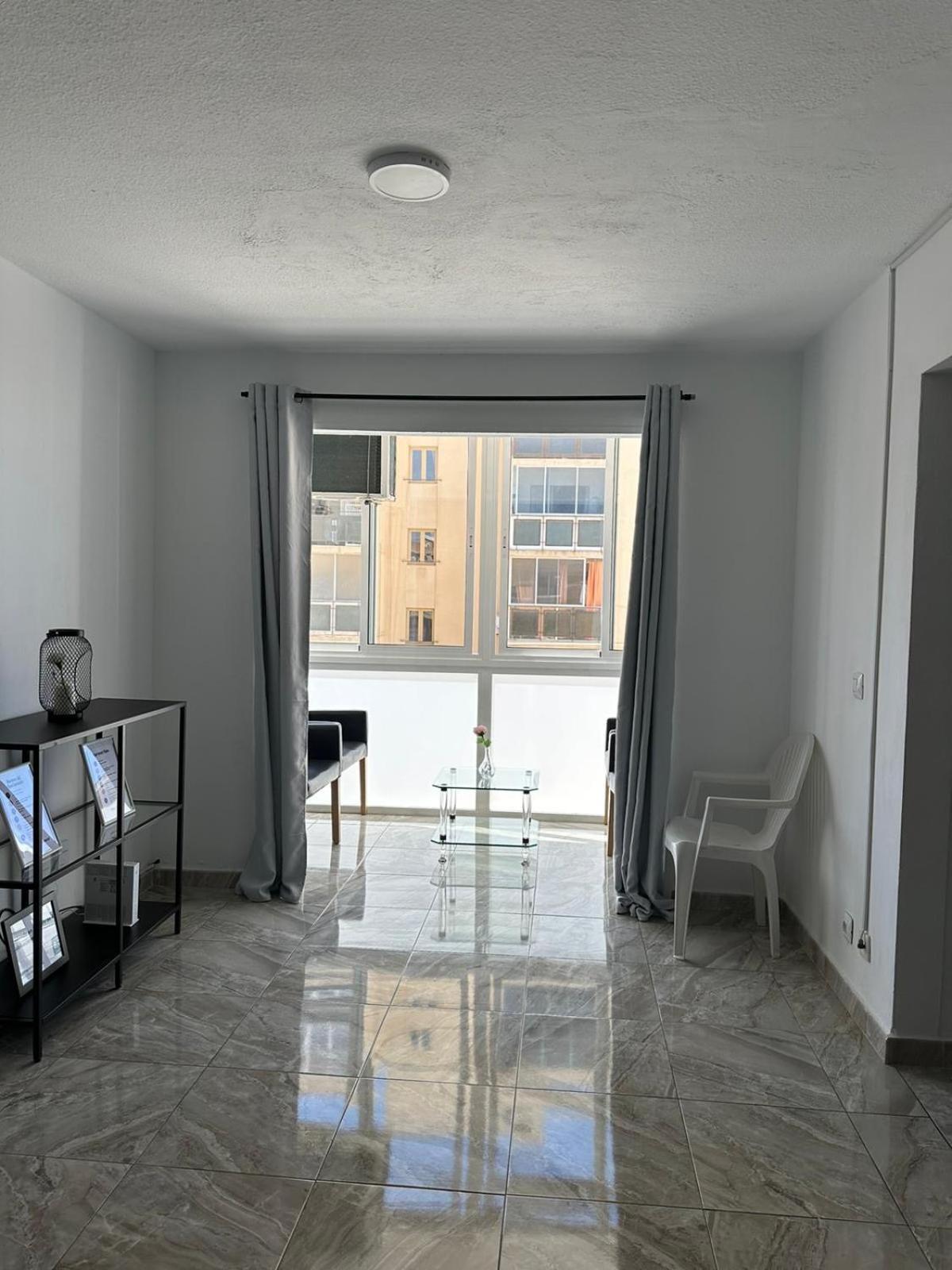Vivienda En Arrecife De 4 Habitaciones Exterior photo